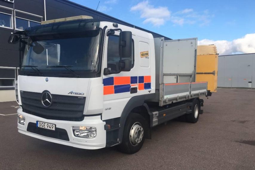 Пятерка лучших среднетоннажных грузовиков в Украине